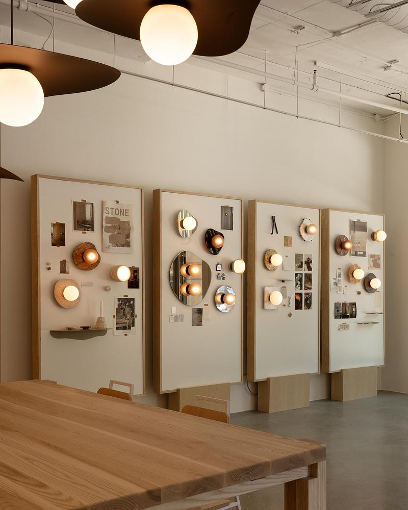 Press kit | 1942-09 - Press release | Luminaire Authentik Unveils Its New Showroom in Toronto’s King East Design District - Luminaire Authentik - Lighting Design -  The Gallery &amp; Moodboard  - Photo credit: Luminaire Authentik