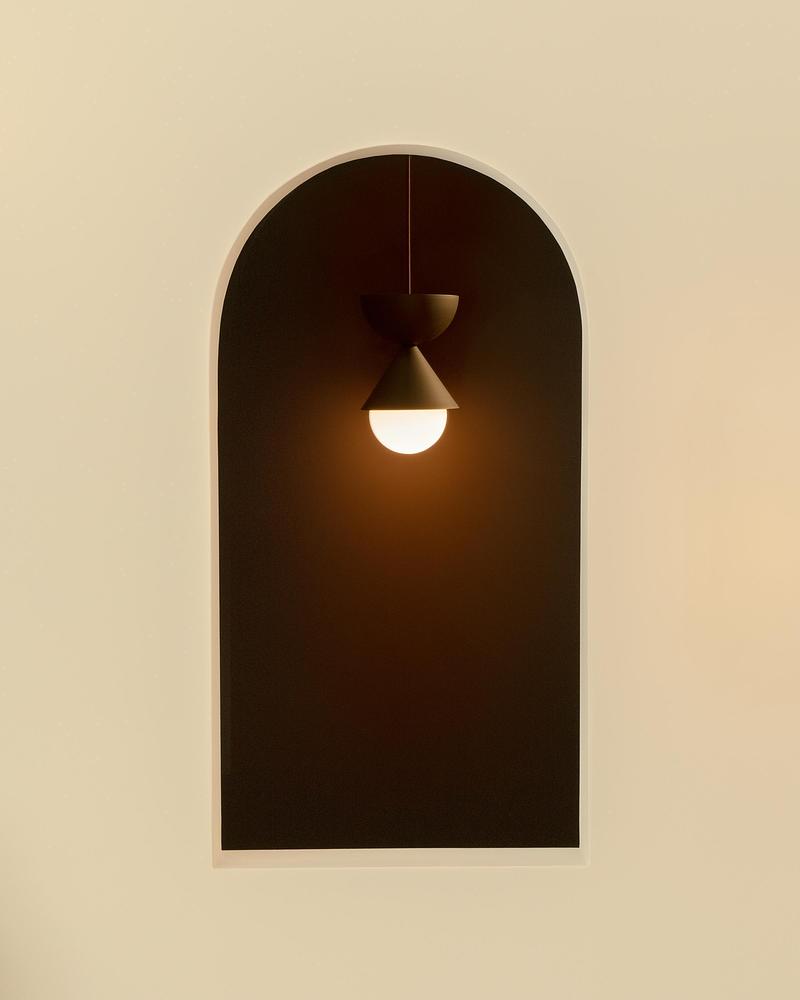 Press kit | 1942-09 - Press release | Luminaire Authentik Unveils Its New Showroom in Toronto’s King East Design District - Luminaire Authentik - Lighting Design - Peaking on Forma - Photo credit: Luminaire Authentik