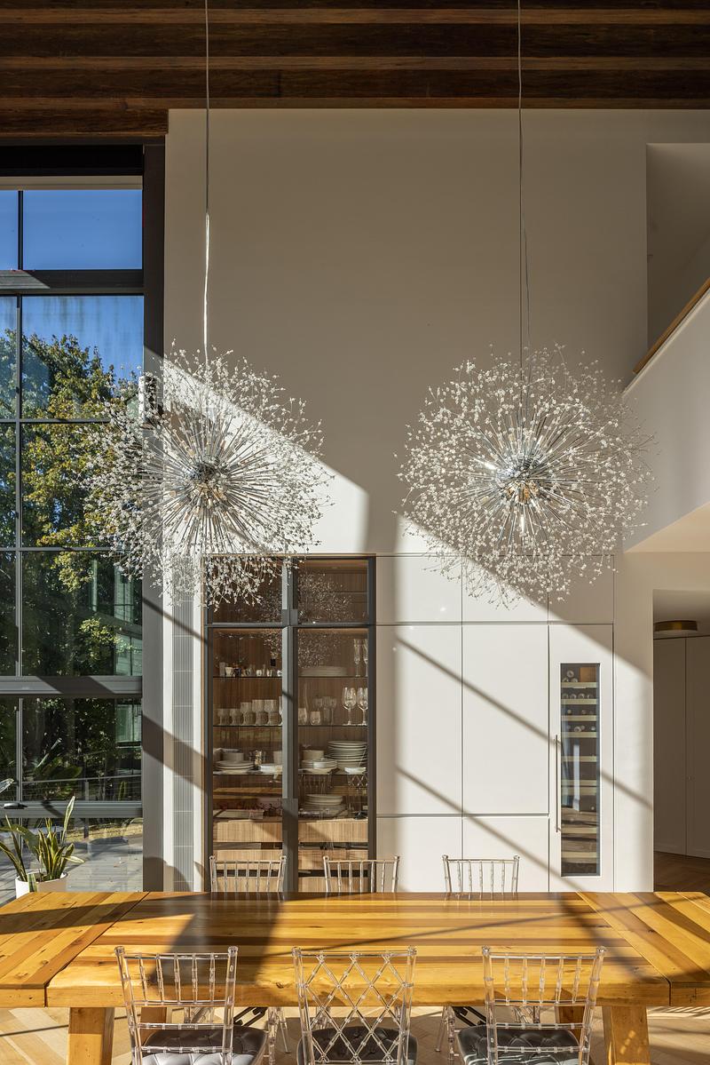 Dossier de presse | 7855-07 - Communiqué de presse | Archi-Tectonics Radically Transforms Country Home with Passive Solar Greenhouse - Archi-Tectonics - Architecture résidentielle - Crédit photo :  Frederica Carlet 