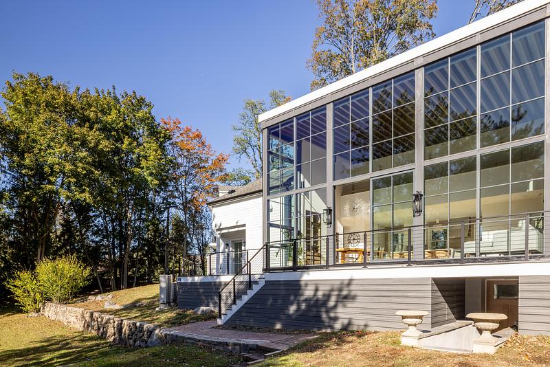 Dossier de presse | 7855-07 - Communiqué de presse | Archi-Tectonics Radically Transforms Country Home with Passive Solar Greenhouse - Archi-Tectonics - Architecture résidentielle - Crédit photo :  Frederica Carlet 