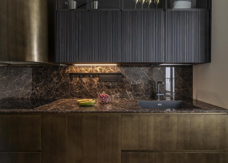 Dossier de presse | 4232-35 - Communiqué de presse | À Plaisance, un appartement familial contemporain au cœur d’un palais italien du XIXe siècle - La Casa di Babette - Architecture résidentielle - Crédit photo :  Vito Corvasce 