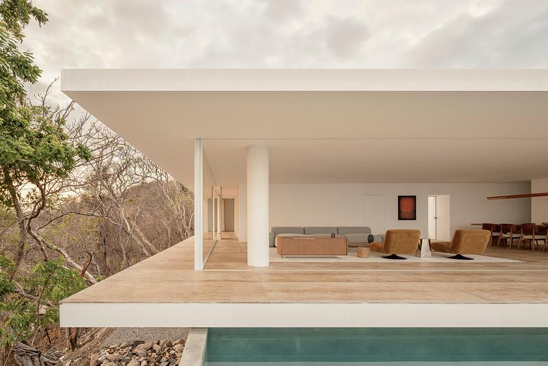 Dossier de presse | 5118-08 - Communiqué de presse | Casa Malonic - HW Studio - Architecture résidentielle - Salon - Crédit photo : Photo credit: Cesar Bejar