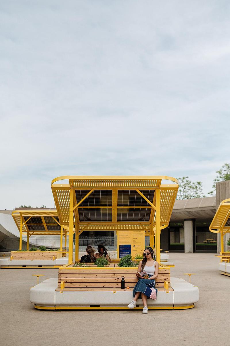 Dossier de presse | 3358-01 - Communiqué de presse | Aire commune dévoile l'Espace solaire du Parc olympique de Montréal - Aire commune - Design urbain - Crédit photo : Valérie Paquette