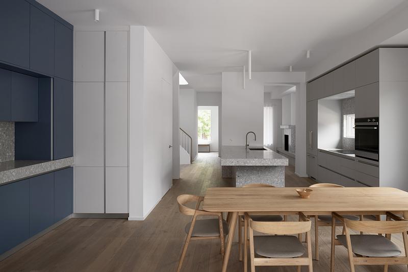 Press kit | 7952-01 - Press release | Atlas House - Studio VAARO - Residential Architecture - Photo credit: Scott Norsworthy