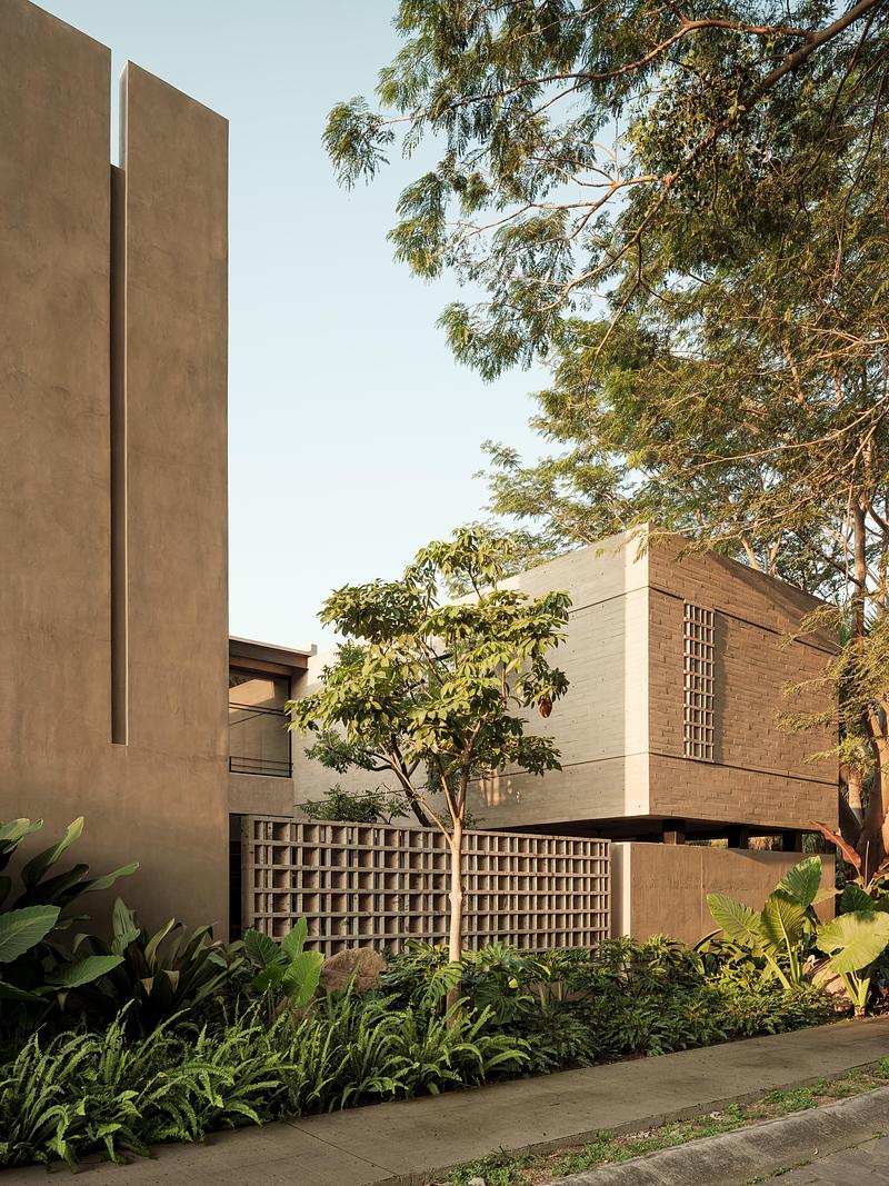 Dossier de presse | 7274-02 - Communiqué de presse | Casa Akina - Di Frenna Arquitectos - Architecture résidentielle - Crédit photo : Lorena Darquea