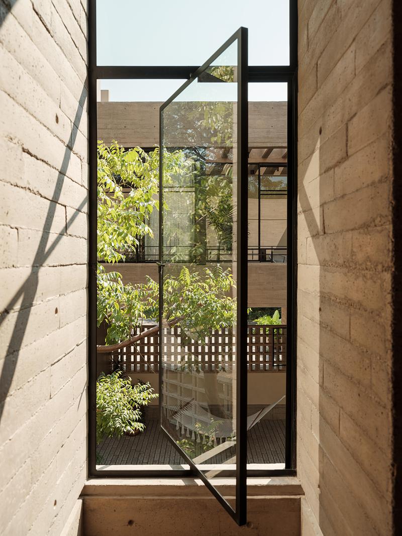 Dossier de presse | 7274-02 - Communiqué de presse | Casa Akina - Di Frenna Arquitectos - Architecture résidentielle - Crédit photo : Lorena Darquea