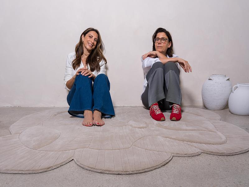 Press kit | 1144-12 - Press release | Art+Loom Unveils New Collaboration with Artist Katrien Van Der Schueren - Art+Loom, Katrien Van Der Schueren - Art - Photo credit: Andy Gallacher