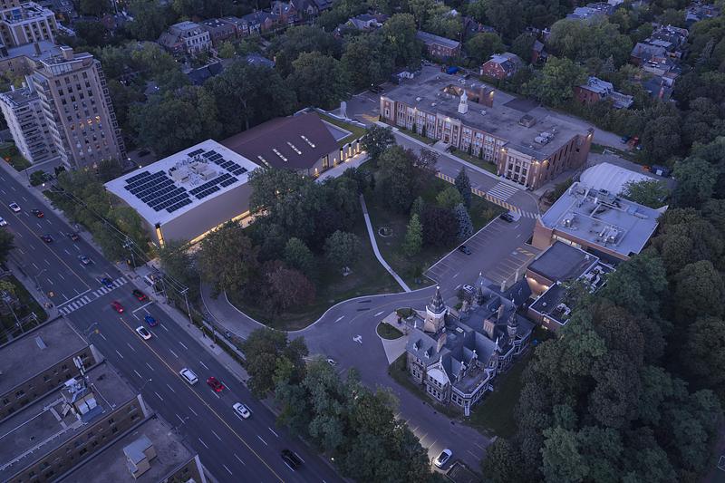 Press kit | 3405-07 - Press release | De La Salle College John Hunt Student Life Centre - Moriyama Teshima Architects - Institutional Architecture - Photo credit: Riley Snelling