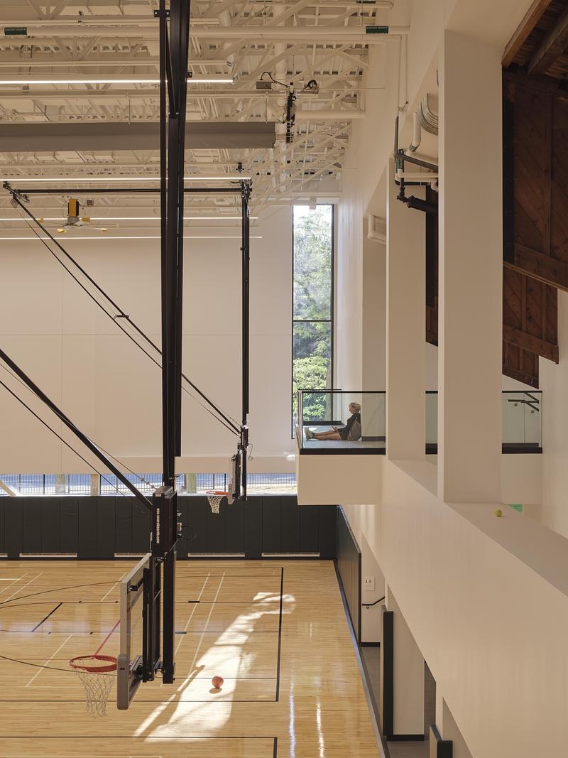 Press kit | 3405-07 - Press release | De La Salle College John Hunt Student Life Centre - Moriyama Teshima Architects - Institutional Architecture - Photo credit: Riley Snelling