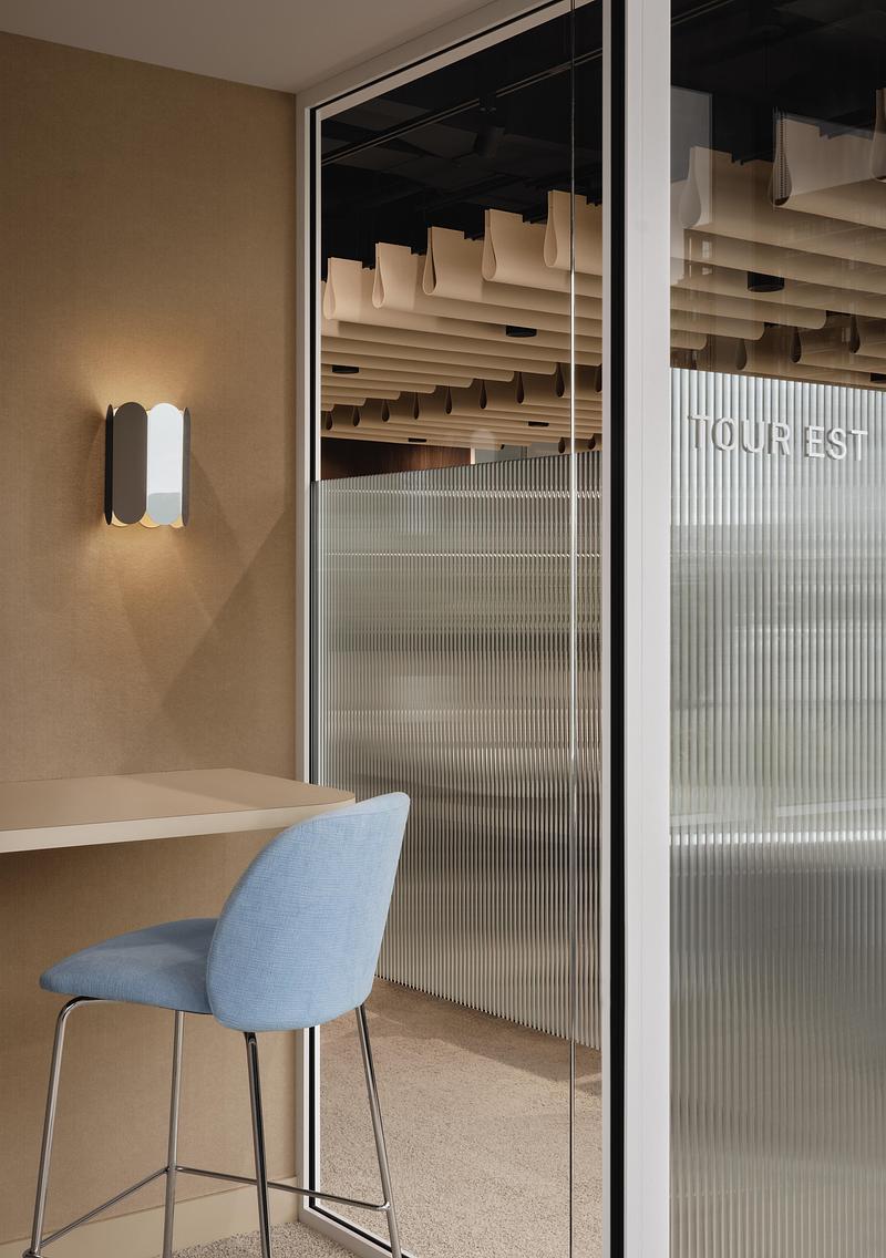 Dossier de presse | 5174-09 - Communiqué de presse | Kastello : mettre en espace la culture d’une entreprise - blanchette archi.design - Design d’intérieur commercial - Crédit photo : Alex Lesage