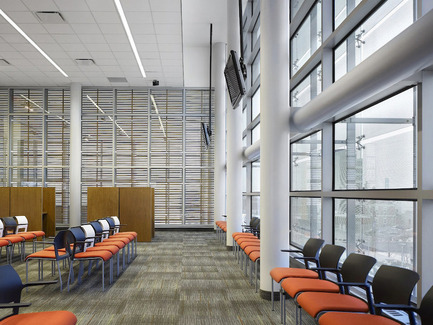 Dossier de presse | 787-01 - Communiqué de presse | Durham Consolidated Courthouse - WZMH Architects - Architecture institutionnelle - Crédit photo : Shai Gil