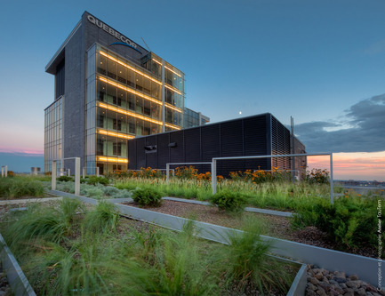 Dossier de presse | 602-09 - Communiqué de presse | Siège social de Quebecor - Groupe IBI-CHBA / Le Groupe Arcop architectes en consortium (Lemay) - Architecture commerciale - Crédit photo : Jean Guy Lambert