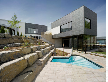 Dossier de presse | 721-01 - Communiqué de presse | Strom spa nordique - Chevalier Morales - Architecture commerciale - Crédit photo : Marc Cramer