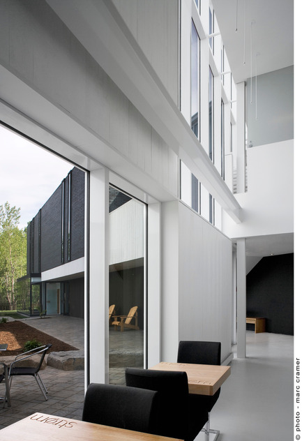 Dossier de presse | 721-01 - Communiqué de presse | Strom spa nordique - Chevalier Morales - Architecture commerciale - Crédit photo : Marc Cramer