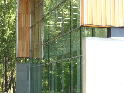 Dossier de presse | 755-01 - Communiqué de presse | Bibliothèque Montarville-Boucher-De la Bruère - BGLA | Architecture + Design urbain - Architecture institutionnelle - Crédit photo : Christian Perreault