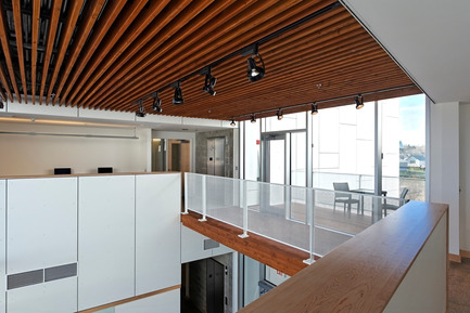 Dossier de presse | 816-01 - Communiqué de presse | Brandon Firehall no.1 - Cibinel Architects - Architecture commerciale - Crédit photo : Mike Karakas
