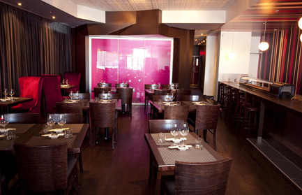 Dossier de presse | 760-02 - Communiqué de presse | Restaurant Kazumi - Jean de Lessard, Designers Créatifs - Architecture commerciale - Crédit photo : &nbsp;Jean Malek