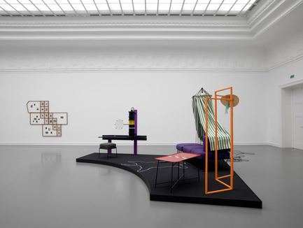 Press kit | 701-02 - Press release | Yesterday’s Tomorrows - Musée d'art contemporain de Montréal (MAC) - Event + Exhibition - Nairy Baghramian<br>Entre deux actes III (Loge des comédiennes), 2009<br>Installation based on Janette Laverrière’s furniture, frames, posters, various objects and photographs by Carlo Mollino<br><br>Courtesy the artist