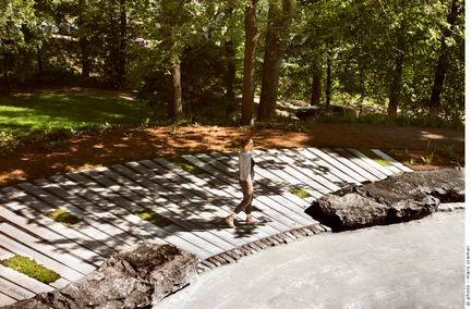 Press kit | 767-01 - Press release | Give Peace a Chance - Linda Covit, artiste, et Marie-Claude Séguin, architecte paysagiste du Groupe Cardinal Hardy - Landscape Architecture - Photo credit: Marc Cramer