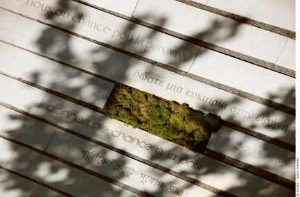 Press kit | 767-01 - Press release | Give Peace a Chance - Linda Covit, artiste, et Marie-Claude Séguin, architecte paysagiste du Groupe Cardinal Hardy - Landscape Architecture - Photo credit: Marc Cramer