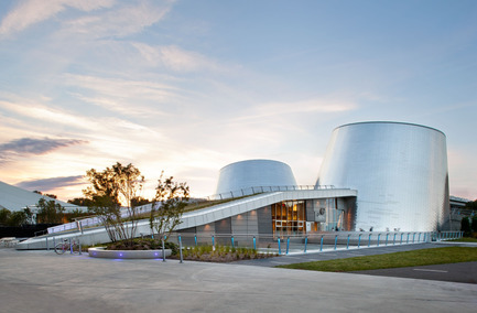 Dossier de presse | 675-06 - Communiqué de presse | Planétarium Rio Tinto Alcan - Cardin Ramirez Julien + Aedifica - Architecture commerciale - Crédit photo : 







Stéphane Brügger