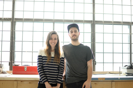 Press kit | 562-42 - Press release | The CODE SOUVENIR MONTRÉAL pop-up store: Showcasing Montréal creativity at its best! - Bureau du design - Ville de Montréal - Product - 







AVENUE COLONIALE
<br>Designers : Raphaël Millette, Florence Julien-Gagnier
<br>Nom du produit : Planche de service essences mixtes avec bande ardoise - Photo credit: 







Photo fromage : Mathieu Guérin