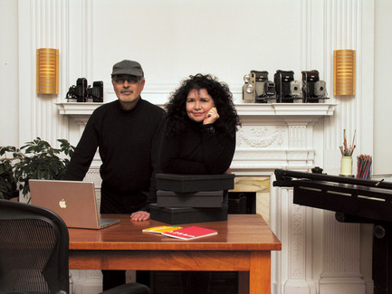 Press kit | 562-42 - Press release | The CODE SOUVENIR MONTRÉAL pop-up store: Showcasing Montréal creativity at its best! - Bureau du design - Ville de Montréal - Product - 







COUPLE D’IDÉES
<br>Designers : Diane Parenteau, Arto Dokouzian
<br>Nom du produit : Série de cahiers Km - Photo credit: COUPLE D’IDÉES&nbsp;