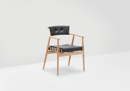 Dossier de presse | 771-07 - Communiqué de presse | H to make U.S. debut at ICFF New York 2014 - H Furniture Ltd. - Produit - Crédit photo : 







Peter Guenzel