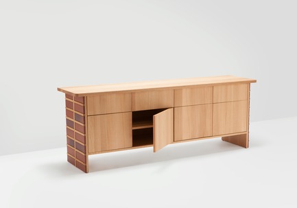 Dossier de presse | 771-07 - Communiqué de presse | H to make U.S. debut at ICFF New York 2014 - H Furniture Ltd. - Produit - Crédit photo : 







Peter Guenzel