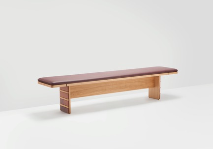 Dossier de presse | 771-07 - Communiqué de presse | H to make U.S. debut at ICFF New York 2014 - H Furniture Ltd. - Produit - Crédit photo : 







Peter Guenzel