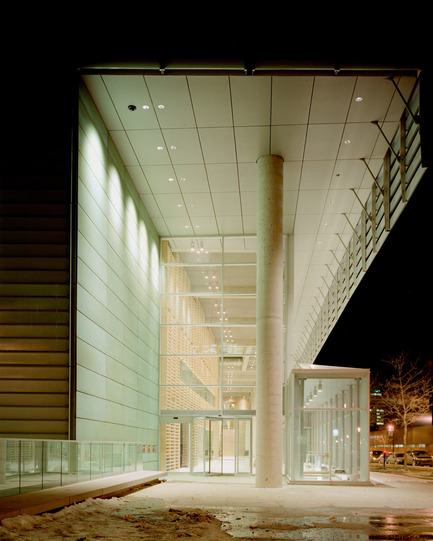 Dossier de presse | 865-06 - Communiqué de presse | Importante fusion dans le secteur des cabinets d’architectes - Lemay - Évènement + Exposition - 







Bibilothèque nationale du Québec
Consortium Patkau / Croft Pelletier / Gilles Guité / MSD - Crédit photo : 







Bernard Fougères
