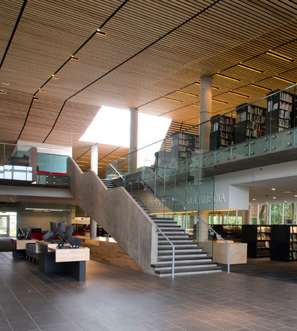 Dossier de presse | 865-06 - Communiqué de presse | Importante fusion dans le secteur des cabinets d’architectes - Lemay - Évènement + Exposition - 







Bibliothèque du Boisé
Consortium Cardinal Hardy, Labonté Marcil, Eric Pelletier architectes - Crédit photo : 







Yien Chao