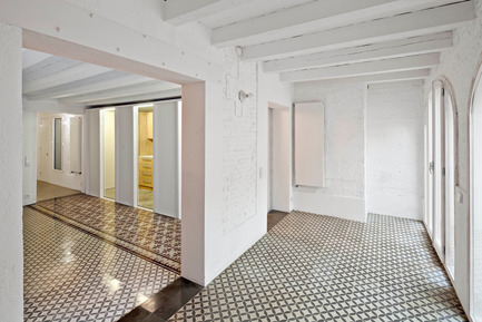 Dossier de presse | 853-02 - Communiqué de presse | Grafting Architecture Catalonia at Venice - Venice Biennale of Architecture - Évènement + Exposition - Juan Apartment(2011, Vora arquitectura: Pere Buil and
Toni Riba, in Barcelona) - Crédit photo : Adrià
Goula