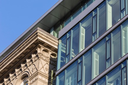 Press kit | 952-06 - Press release | A new glass envelope for the Ritz-Carlton Hotel - Provencher_Roy - Residential Architecture - Ritz Hotel - Photo credit: Stéphane Groleau