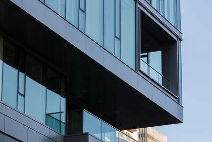 Press kit | 952-06 - Press release | A new glass envelope for the Ritz-Carlton Hotel - Provencher_Roy - Residential Architecture - Ritz Hotel - Photo credit: Stéphane Groleau