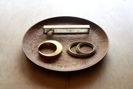 Press kit | 748-18 - Press release | Fall 2014 programming at the UQAM Centre de Design - Centre de design de l'UQAM - Industrial Design - Bottle opener, Futagami - Photo credit: Japan Foundation