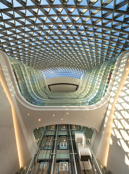 Dossier de presse | 1080-09 - Communiqué de presse | Harrods’ new escalators, a Cavalli concept store and the redevelopment of a former political hotspot all compete for World Interior of the Year 2014 - INSIDE: World Festival of Interiors - Concours - Architect/Designer: Woods Bagot<br>Project: South Australian Health and Medical Research Institute<br>Location: Adelaide, Australia - Crédit photo :  Woods Bagot