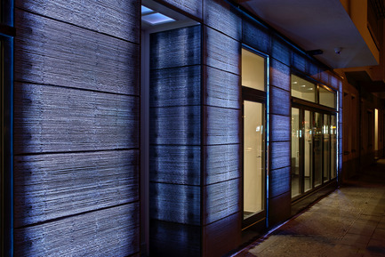 Press kit | 964-02 - Press release | Unique LUCEM light transmitting concrete facade in Berlin - LUCEM GmbH - Lighting Design - Photo credit: LUCEM