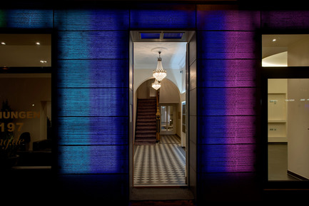 Press kit | 964-02 - Press release | Unique LUCEM light transmitting concrete facade in Berlin - LUCEM GmbH - Lighting Design - Photo credit: LUCEM