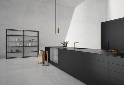 Dossier de presse | 1109-03 - Communiqué de presse | 100% Design celebrates its 20thedition with an opening by Philippe Starck - 100% Design - Évènement + Exposition - Piqu (Stand K312)