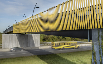 Dossier de presse | 865-08 - Communiqué de presse | Passerelle piétonne Candiac, Québec - Lemay - Design urbain - Crédit photo : François Descôteaux <br>