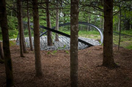 Press kit | 837-08 - Press release | The Gardens of the 15th International Garden Festival seduce visitors - International Garden Festival / Reford Gardens - Event + Exhibition - EDGE EFFECT&nbsp;by Snøhetta [Claire Fellman, Nick Koster, Karli Molter, Misako Murata, Maura Rockcastle]&nbsp; &amp; Knippers Helbig [Hauke Junjohann, Guillaume Evain]<br>New York, United States &amp; Oslo, Norway - Photo credit: Martin Bond