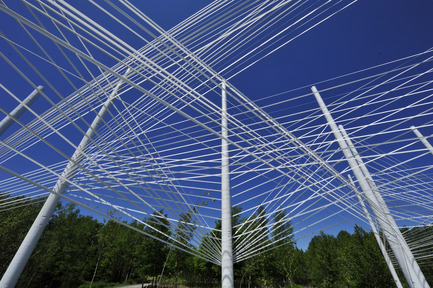 Press kit | 837-07 - Press release | - New images - The 15th International Garden Festival opens soon at les Jardins de Métis - International Garden Festival / Reford Gardens - Landscape Architecture - LE BON ARBRE AU BON ENDROIT "Souvenir d'enfance" by&nbsp;NIPpaysage [Mathieu Casavant, Josée Labelle, Michel Langevin, Mélanie Mignault, France Cormier, Émilie Bertrand-Villemure, Claude Cournoyer, Sylvain Lenoir, Johanna Ballhaus, Benjamin Deshaies, Mélanie Pelchat, Catherine Blain]<br>Montréal (Québec) Canada - Photo credit: Louise Tanguay