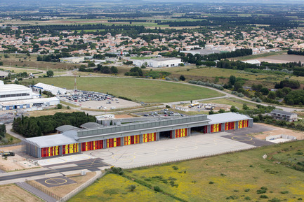 Dossier de presse | 921-05 - Communiqué de presse | Extension du groupement d’hélicoptères de la sécurité civile – Nîmes Garons - NBJ architectes - Architecture institutionnelle - Crédit photo : Paul KOZLOWSKI 