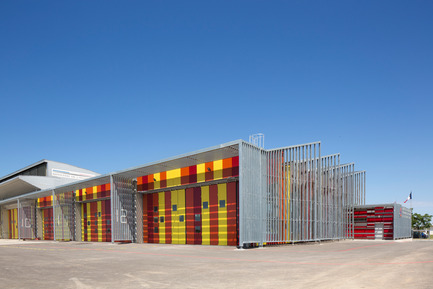 Dossier de presse | 921-05 - Communiqué de presse | Extension du groupement d’hélicoptères de la sécurité civile – Nîmes Garons - NBJ architectes - Architecture institutionnelle - Crédit photo : Paul KOZLOWSKI 