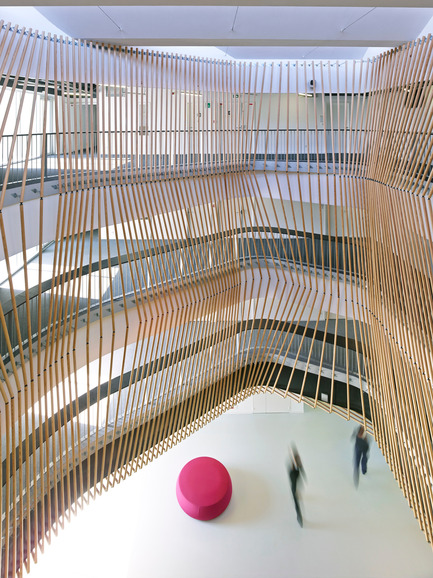 Dossier de presse | 898-06 - Communiqué de presse | Hub Creatic - Tetrarc - Design d’intérieur commercial - Crédit photo : Stéphane Chalmeau