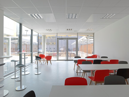 Dossier de presse | 898-06 - Communiqué de presse | Hub Creatic - Tetrarc - Design d’intérieur commercial - Crédit photo : Stéphane Chalmeau