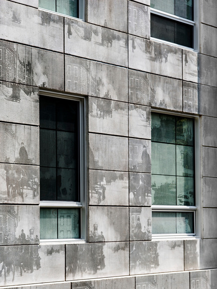 Press kit | 1057-03 - Press release | Edison Residence - KANVA - Residential Architecture - Photoengraved concrete and screen-printed glass - Photo credit: Marc Cramer