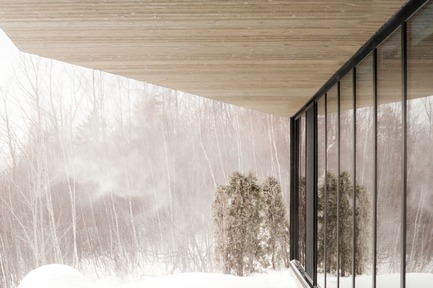Dossier de presse | 721-05 - Communiqué de presse | Résidence Roy-Lawrence - Chevalier Morales - Architecture résidentielle - Vue vers le nord - Crédit photo : Chevalier Morales Architectes