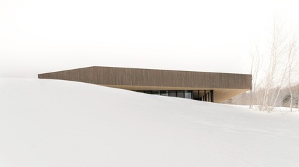 Dossier de presse | 721-05 - Communiqué de presse | Résidence Roy-Lawrence - Chevalier Morales - Architecture résidentielle - Vue vers l'est - Crédit photo : Chevalier Morales Architectes